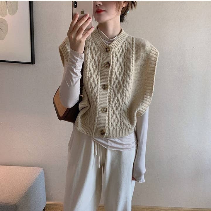 Gilet en tricot boutonné de couleur unie pour une superposition polyvalente pour la vente par OceanusSwim