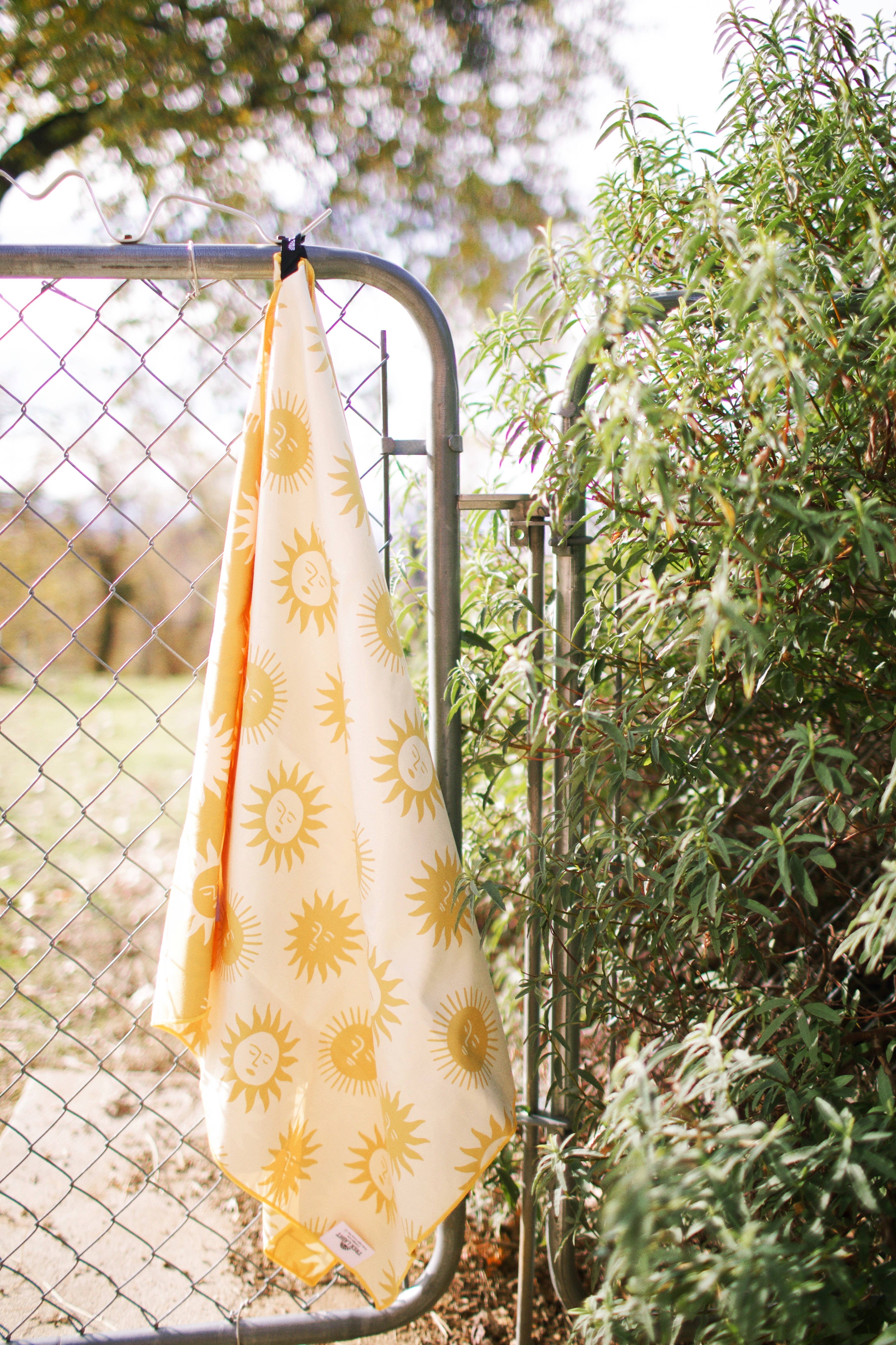 Trek Light - Wholesale Beach Towel - Wander Travel Towel | Sunny | Lightweight & Quick Dry3