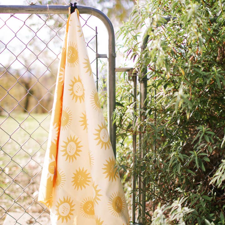 Trek Light - Wholesale Beach Towel - Wander Travel Towel | Sunny | Lightweight & Quick Dry3