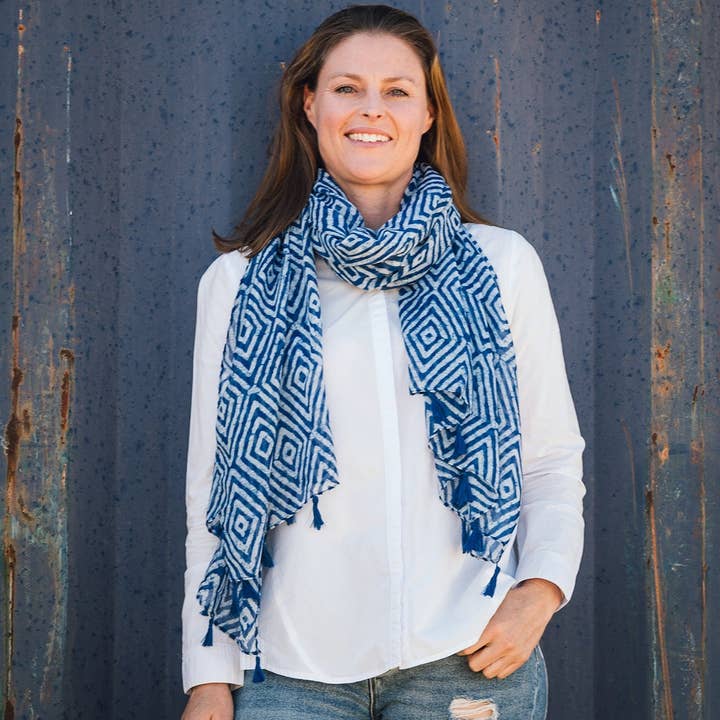 Greenwood Designs - Wholesale Scarf – Women's - Yvette Batik Lightweight Scarf2