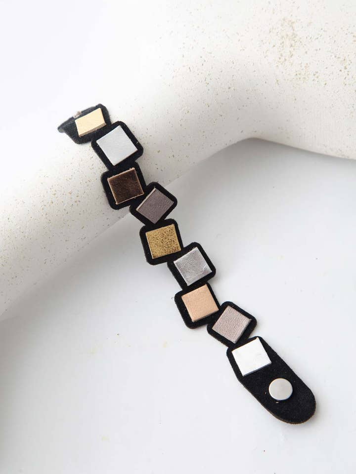 Rainbow Bracalet Squares Rainbow - Metallics* para venta al por mayor de Iskin Sisters