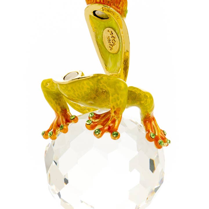 Keren Kopal - Wholesale Decorative Figurine - Frog on Crystal7