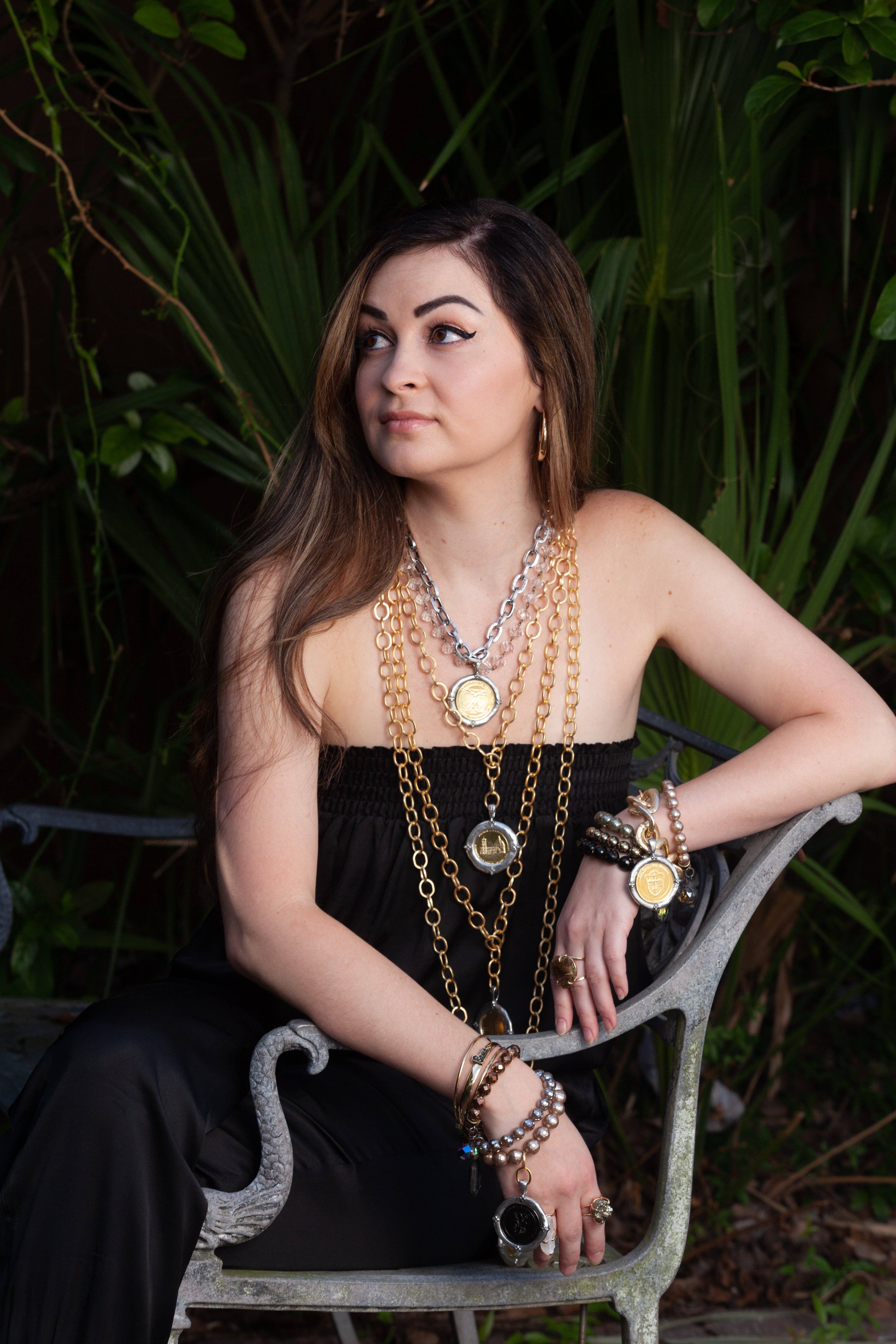 Jennifer Ponson Jewelry Designs – Pulseira com pendente por atacado – Pulseira Moedas Florence Fleur De Lis Coleção Tesouros Italianos1