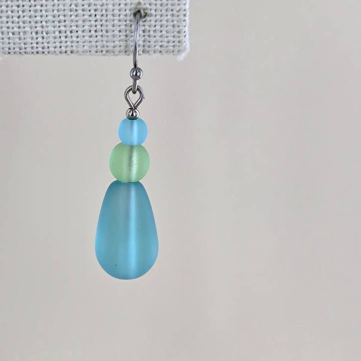 Sadie Green's Jewelry - Wholesale Dangle Earrings - Sea Glass Drop Earring 1711-SP9