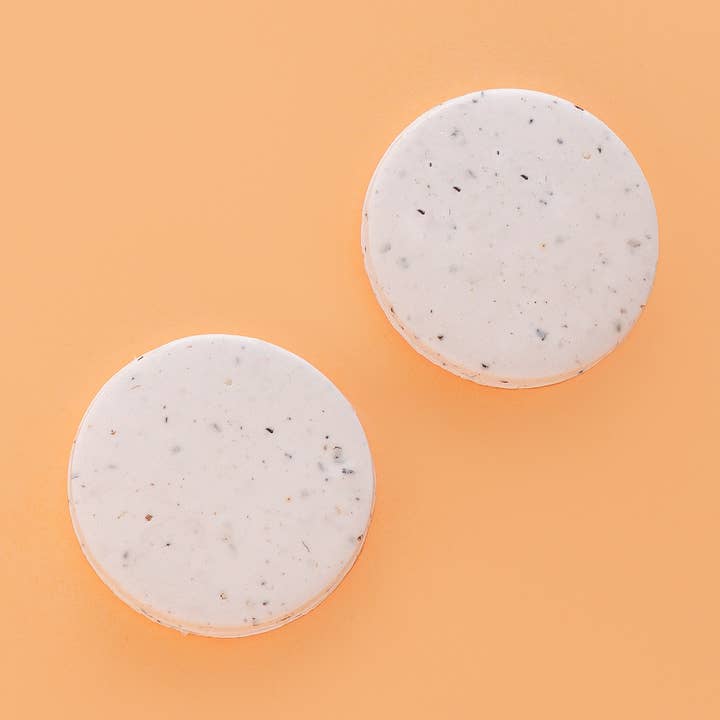 Hvid Sand runde knap Polymer ler øreringe for engroshandel hos Thaiane Handmade Jewelry