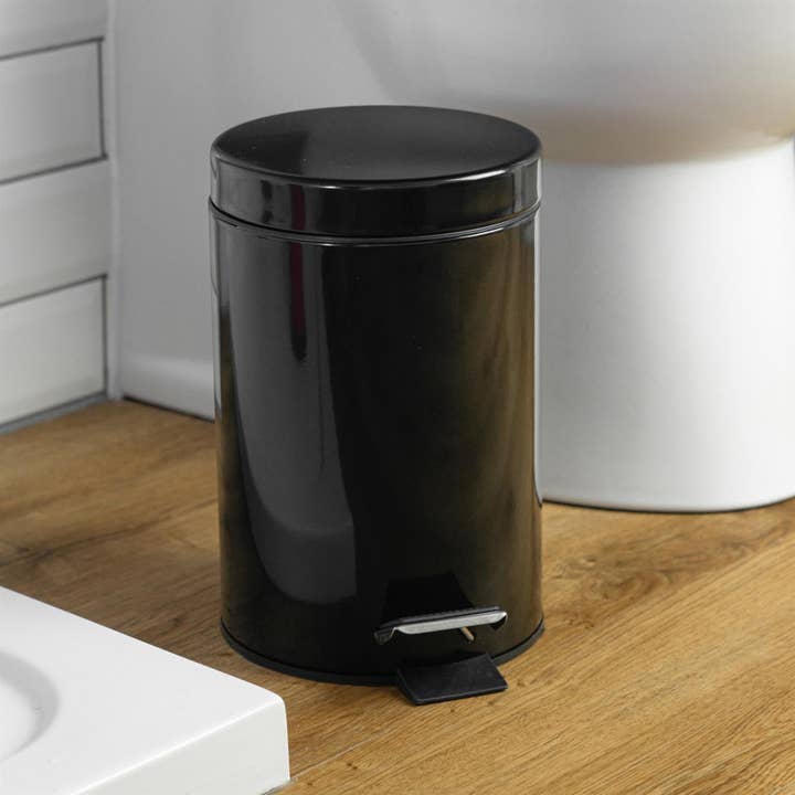 Rinkit Ltd - Wholesale Trashcan/Trash Bin - Harbour Housewares Pedal Bin With Inner Bucket Black 3L1