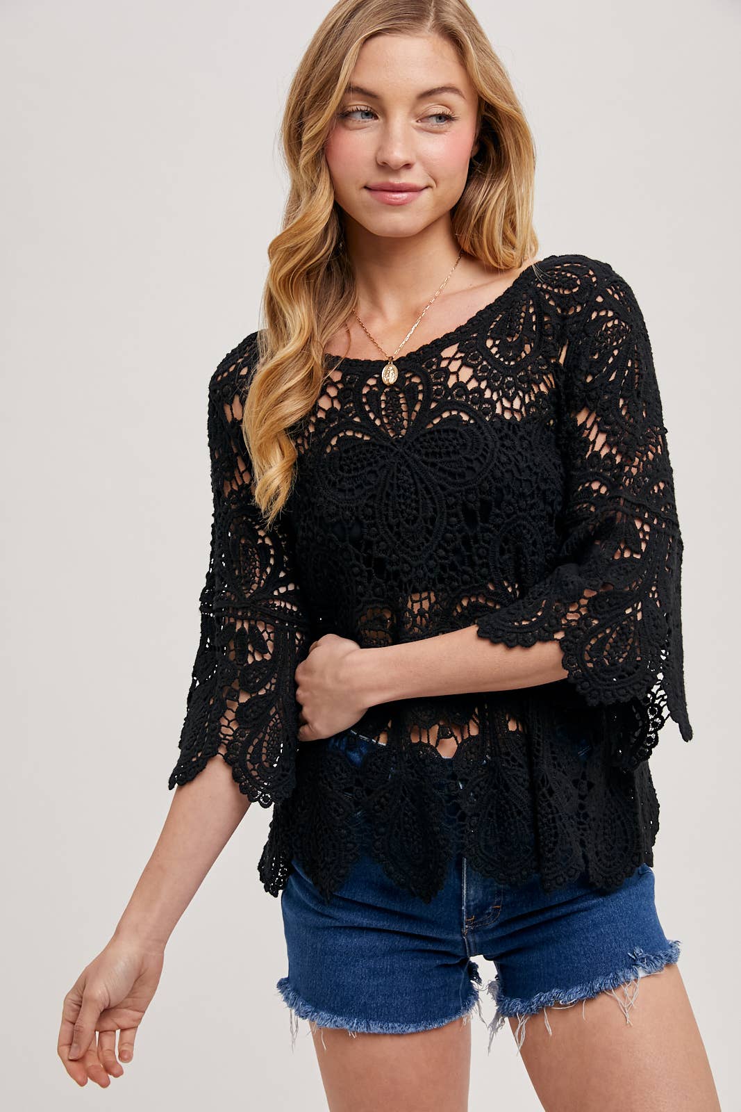 Bluivy - Wholesale Knit Top - Women's - CROCHET LACE TOP1