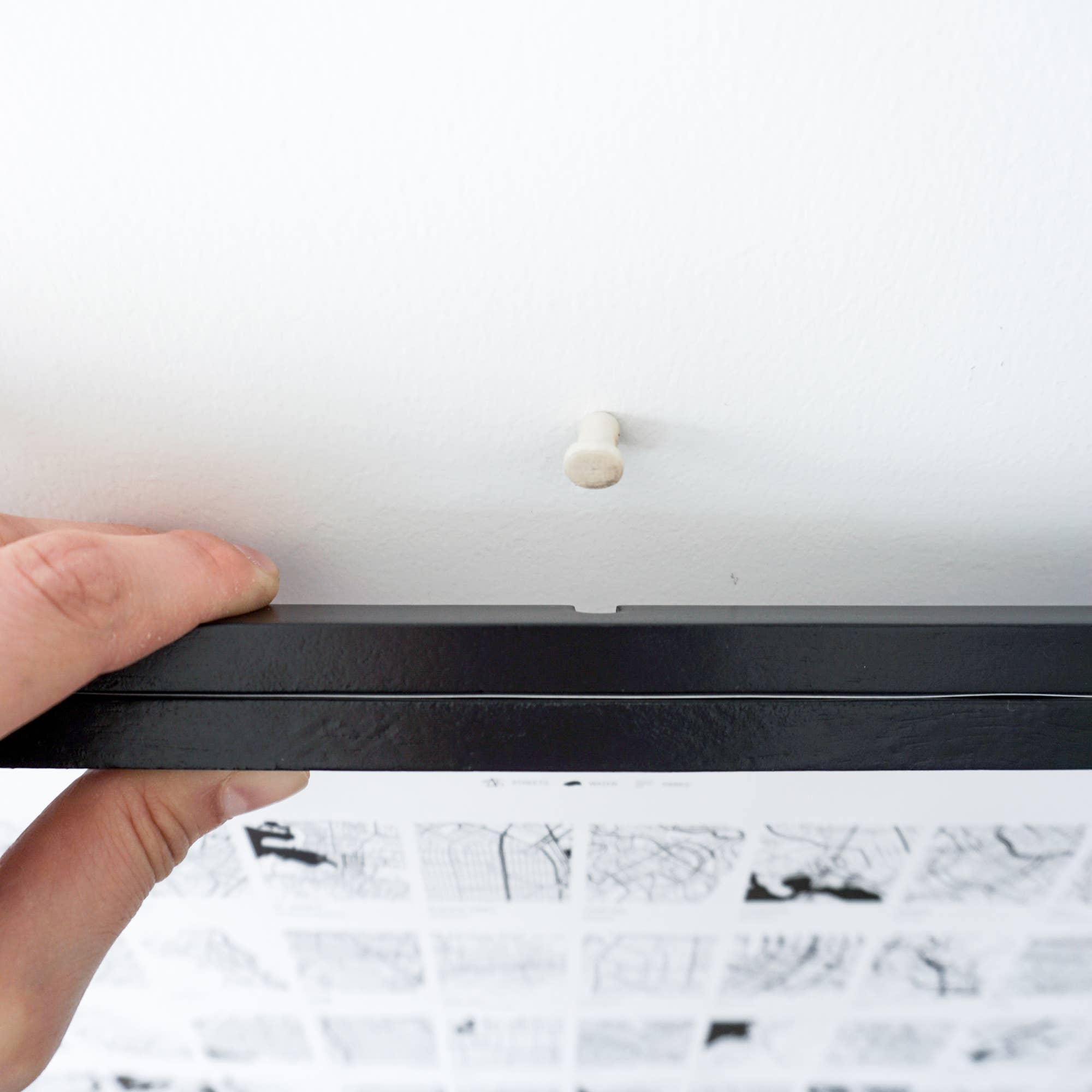 Bold Tuesday - Wholesale Wall Hook - Magnetic Poster Hanger5