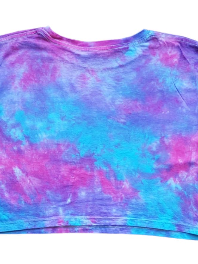 Top court pastel - Top court à manches roulées tie dye pour la vente par VeEco Gifts