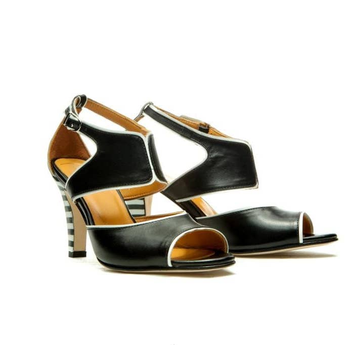 Sandals – Colour me in – Black for wholesale by Milenika shoes