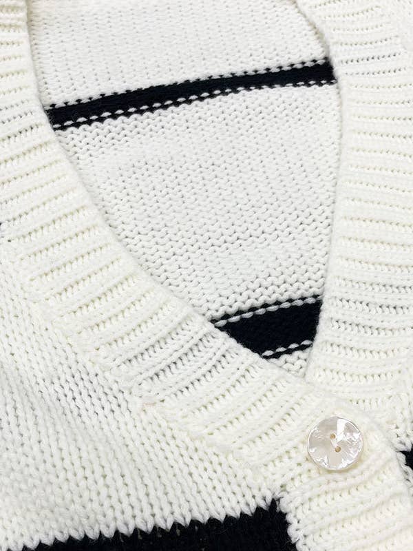 WHITE Striped V-neck sleeved chunky knitted cardigan for wholesale on Faire13