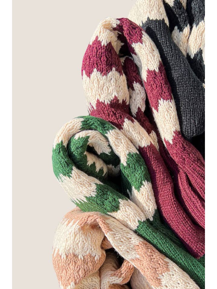 Vine & Love - Wholesale Knit Sweater - Women's - Ribbed Mock Neck Textured Striped Knitted Sweater VT7033225