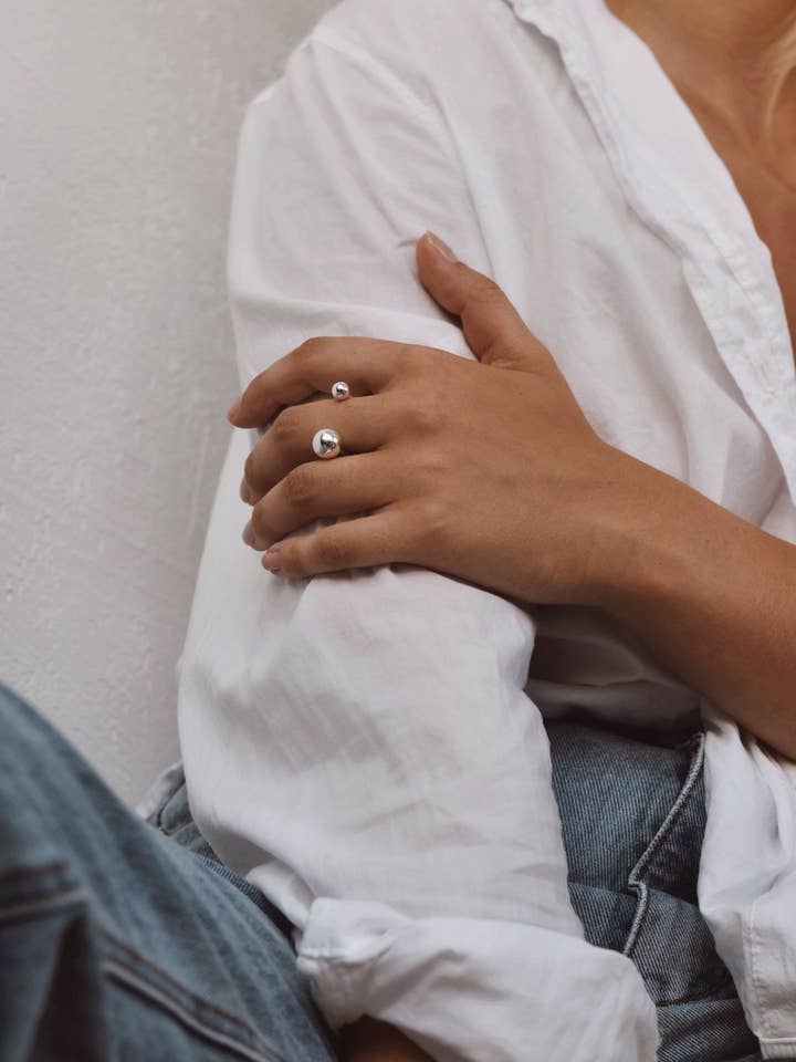 Stor Bombe Multistørrelse Ring Sølv for engroshandel hos NO MORE ACCESSORIES