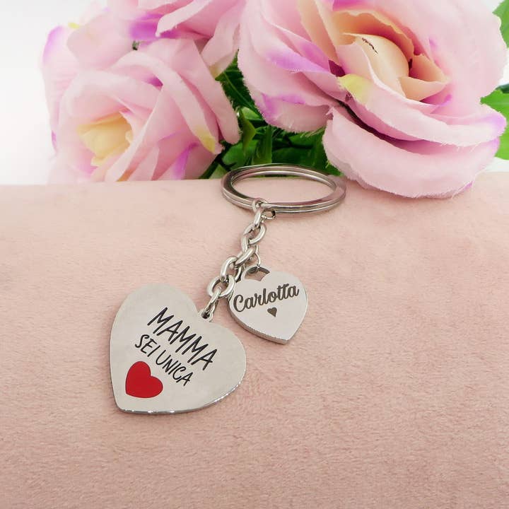 PORTACHIAVI MAMMA - PERSONALIZZAMI ~ Portachiavi in acciaio inossidabile + INCISIONE PERSONALIZZATA for wholesale on Faire2