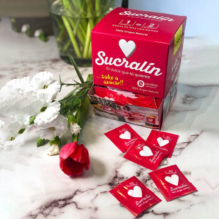 Sucralín Box 300 poser for engroshandel hos Made in Spain Gourmet