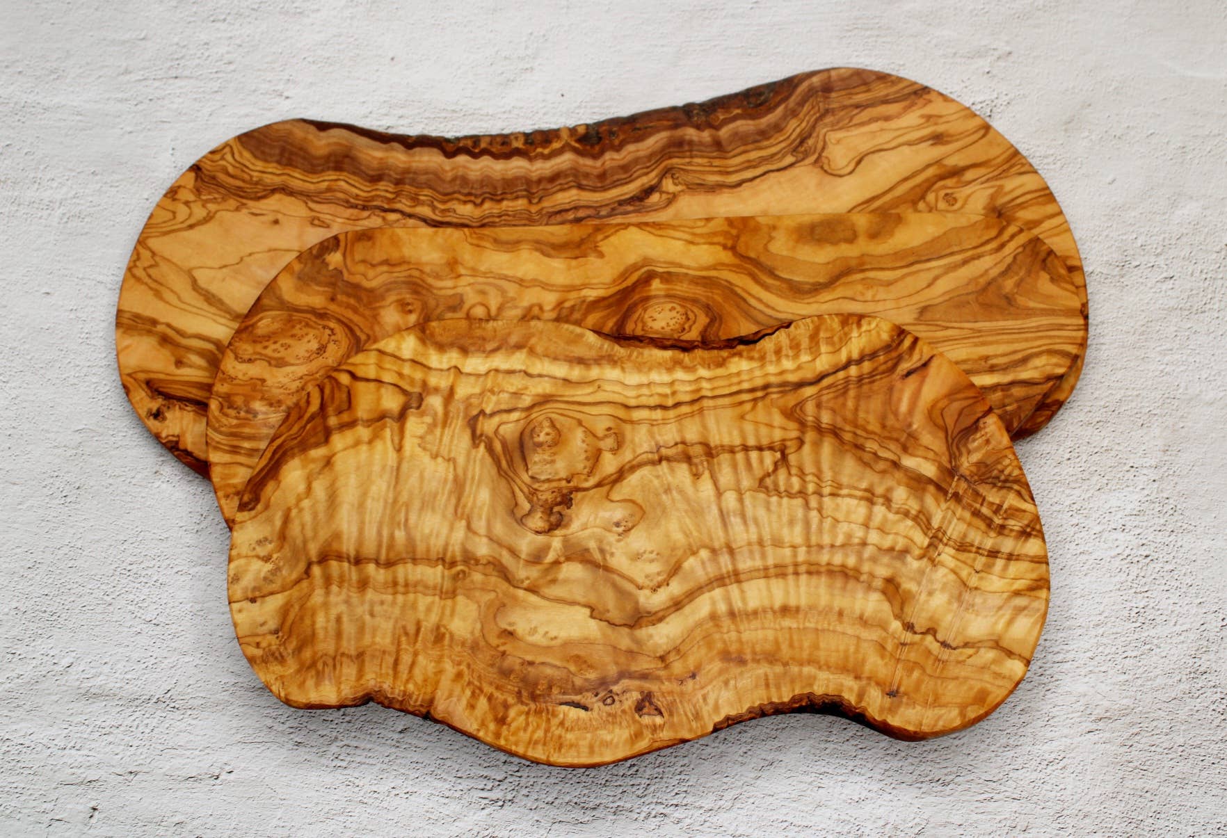 DAGDEG - Wholesale Cutting Board - Olive wood cutting board in natural cut1