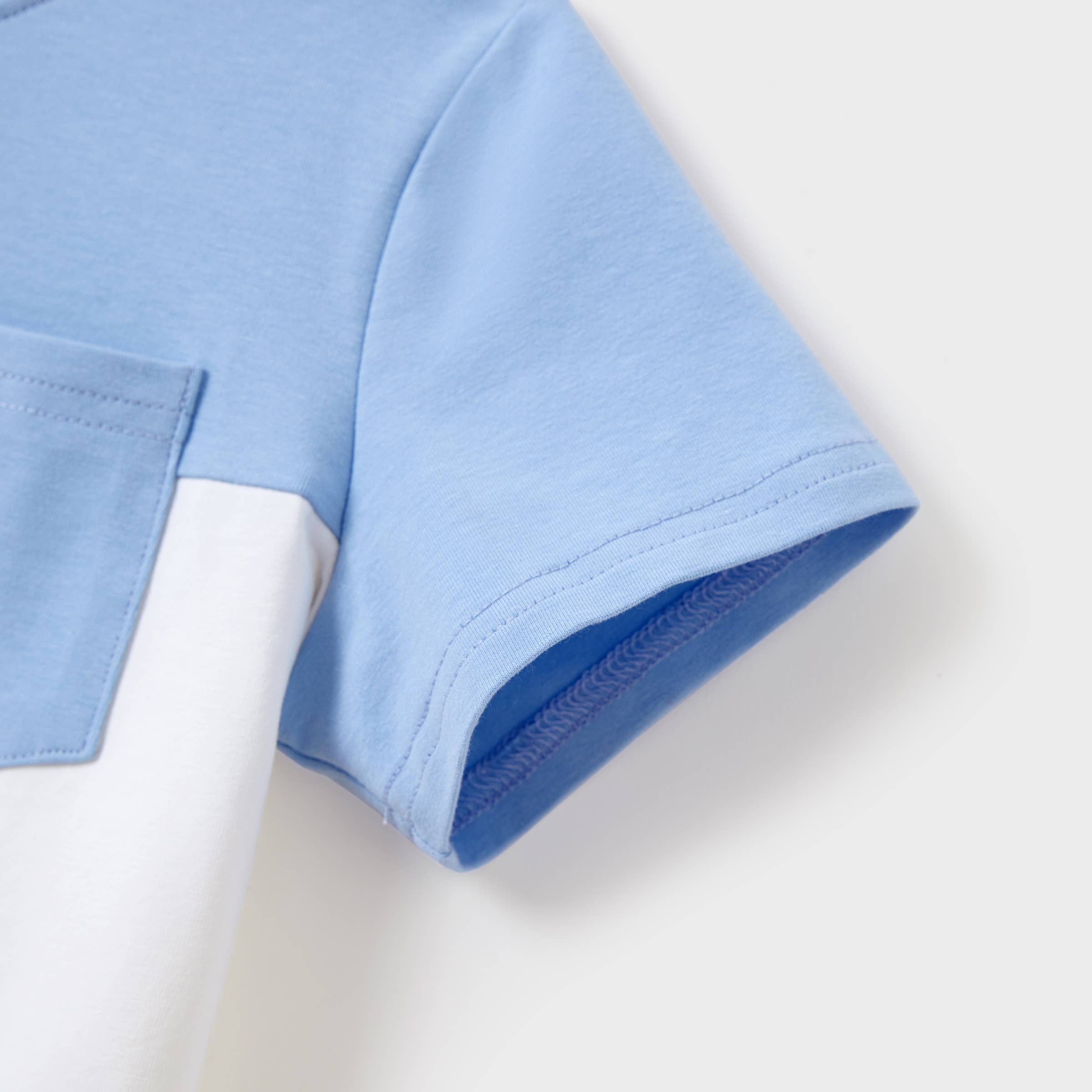 Azul Camiseta de algodón azul a juego para la familia o vestido con mangas de volantes. de venta al por mayor en Faire7