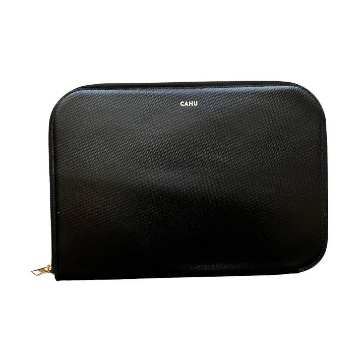 Claude Noire clutch and other Purchase Wholesale barfußschuhe deutsche. Free Returns & Net 60 Terms on Faire trending on Faire.