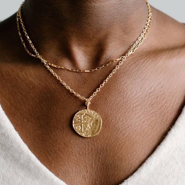 Pendentif Pièce d'Épave de Navire pour la vente par Laura Elizabeth