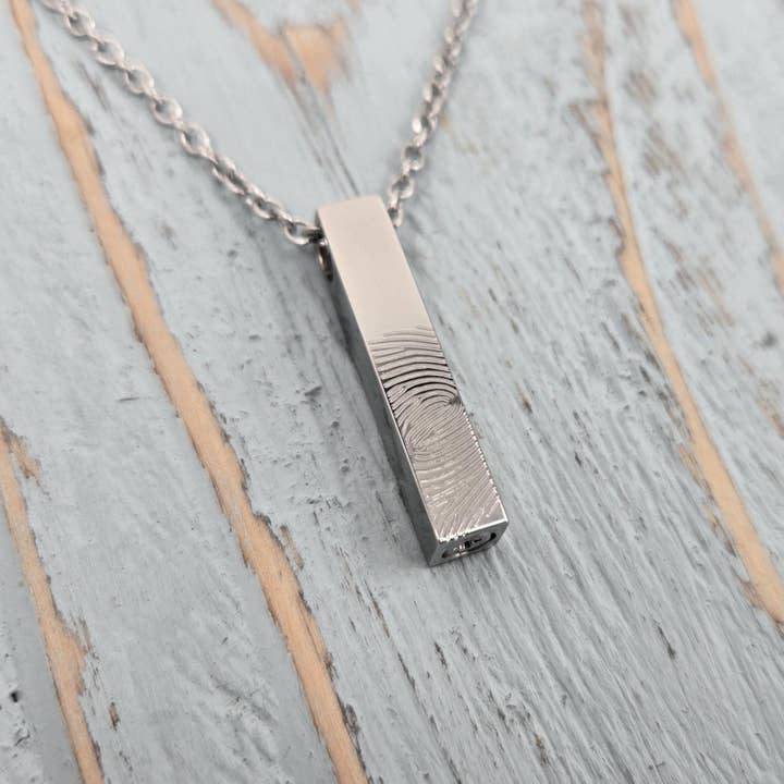 Fingeraftryk Indgraveret Askesmykke Urne Halskæde - Specialfremstillet Rustfrit Stål Kremationssmykke for engroshandel hos Just Vial