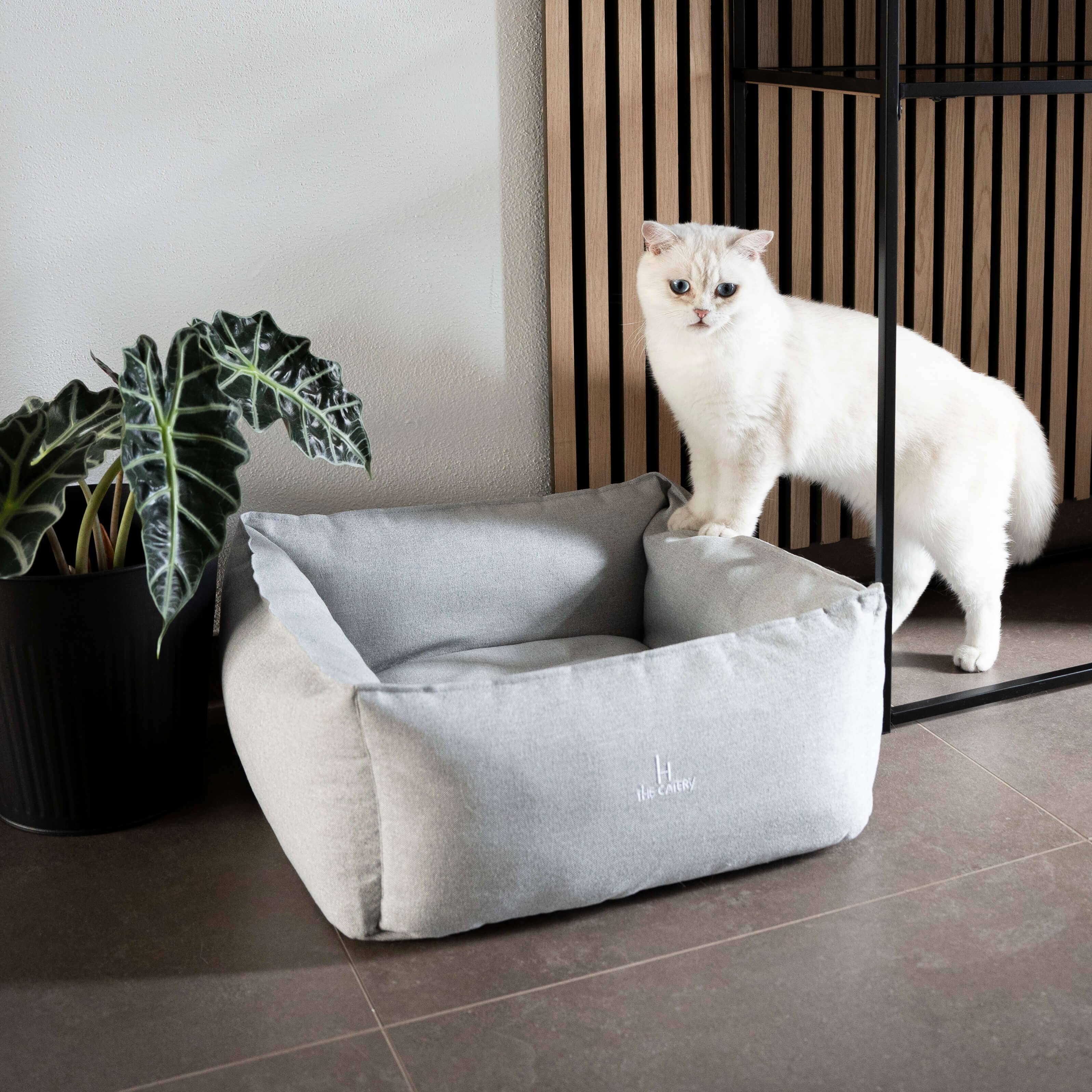 The Catery - Wholesale Pet Bed - Cat/Dog - Loft cat bed light grey2