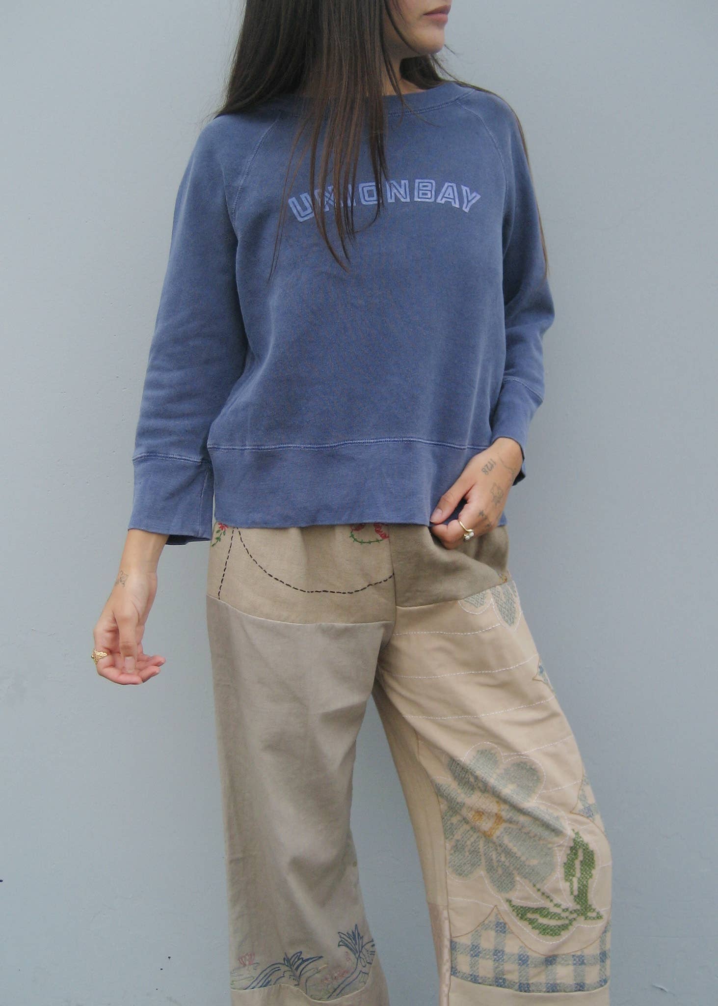 Classique Ensemble de Pantalons Brodés Assemblés en vente sur Faire10