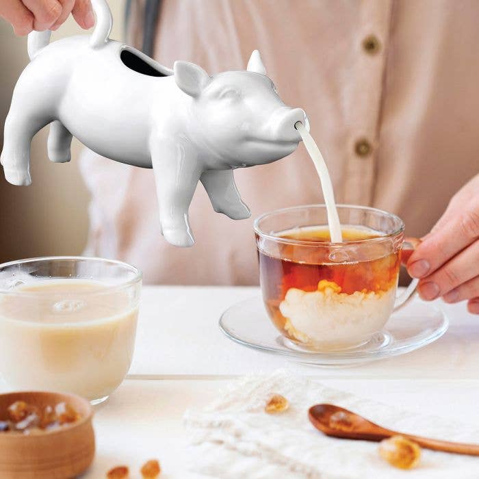 HIC - Harold Import Co. - Wholesale Kitchen Tool/Gadget - HIC Kitchen Pig Creamer With Handle, 6oz3