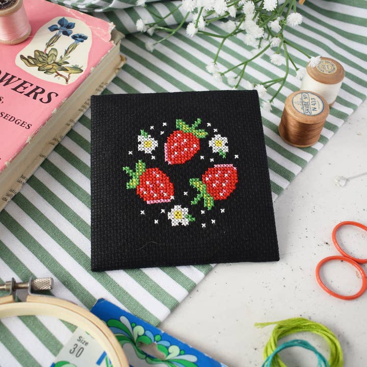 'Strawberry Patch' Mini Cross Stitch Kit for wholesale by The Make Arcade