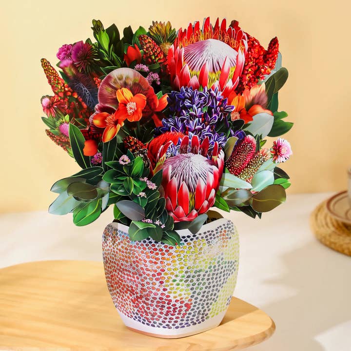 PetalPal - Wholesale Everyday Greeting Card - Kakadu Embrace Pop-Up Bouquet