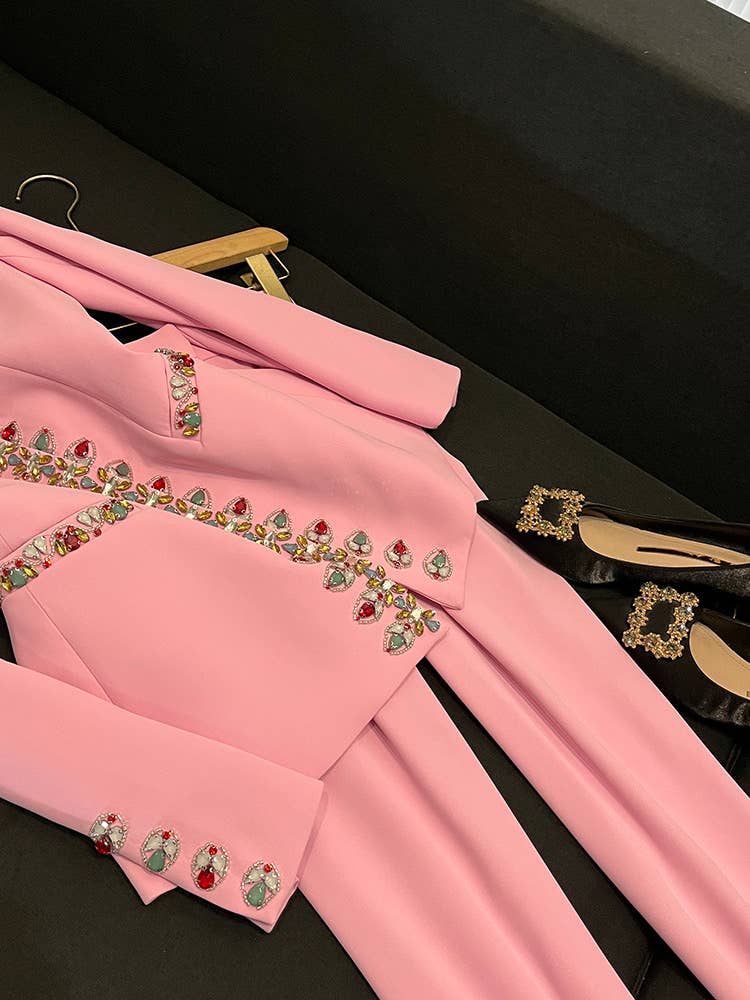 Rose Veste en diamant rose perlée à la main SY379 et costume pantalon skinny en vente sur Faire4