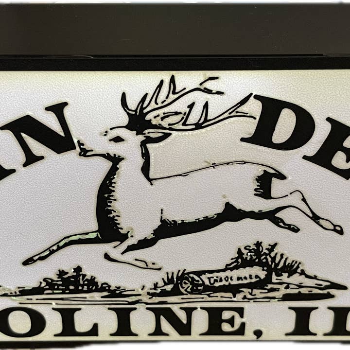 Enseigne lumineuse de tracteur John Deere – 9" de large – Publicité classique pour matériel agricole pour la vente par Huckleberry Concepts