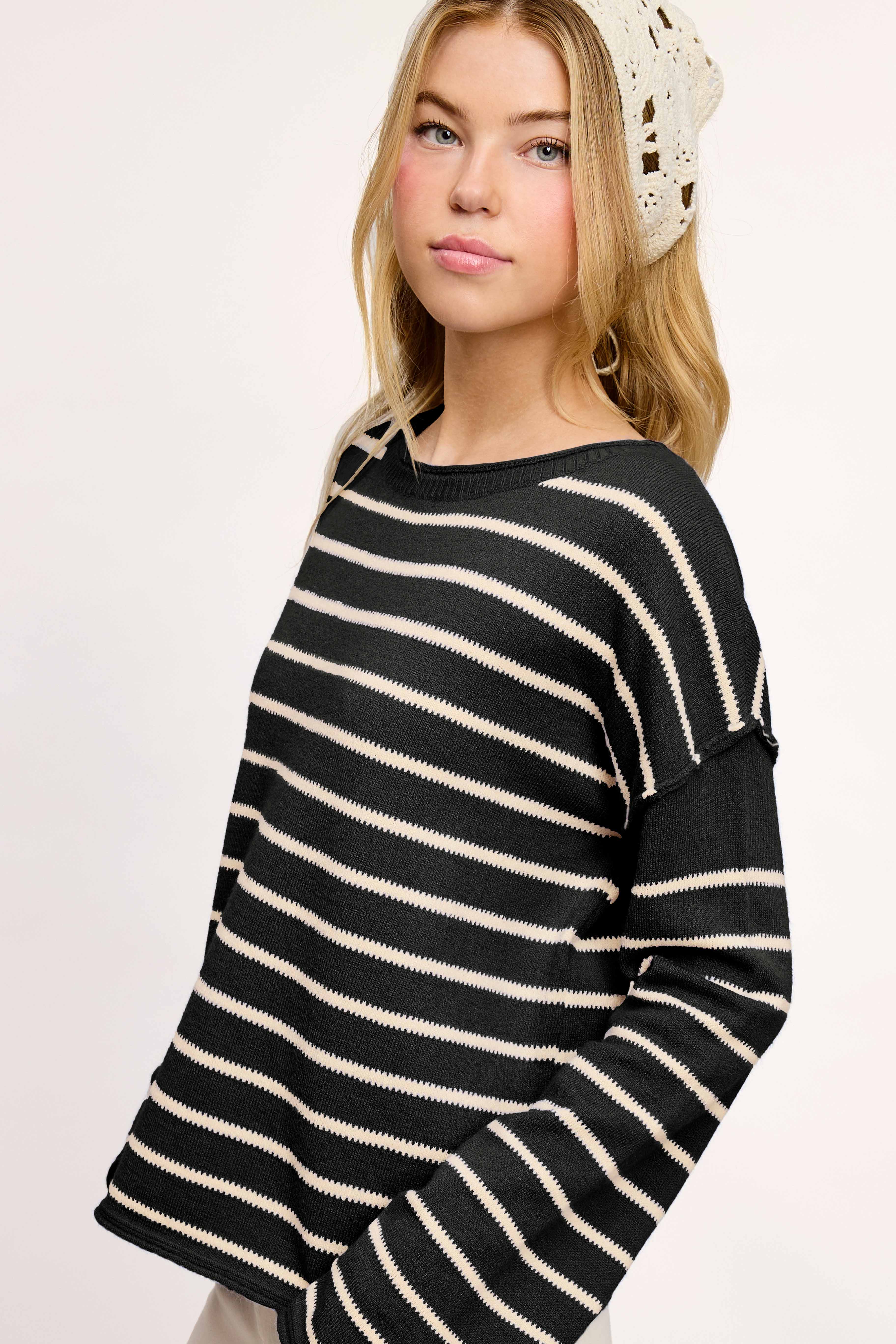 La Miel - Wholesale Knit Sweater - Women's - MCS3588-Striped Round Neck Loose Fit Long Sleeve Sweater24