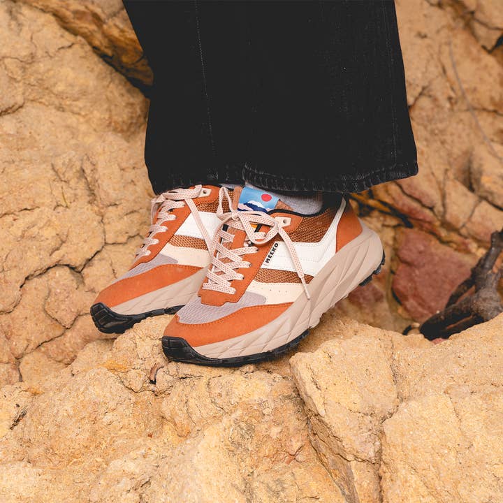 MEEKO - Wholesale Lifestyle Sneakers - Women's - PONGO - CAMEL - TECHNICAL AND SUSTAINABLE BASKETS5