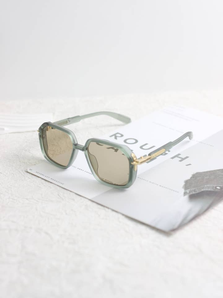 A2507CC80454 - Retro geometriske solbriller med gulddetaljer for engroshandel hos ESLEY