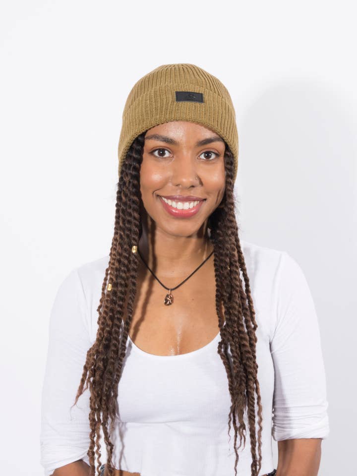 Gorro forrado de cetim verde rebelde absoluto por atacado de Black Sunrise