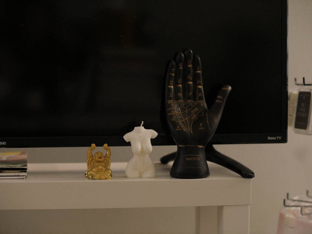 Sapphic Dreams - Wholesale Novelty Candle - Body Candle8