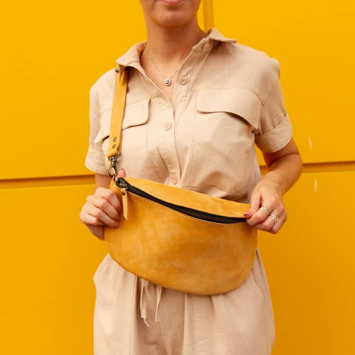 Fanny Packs for Women for wholesale by Pikore