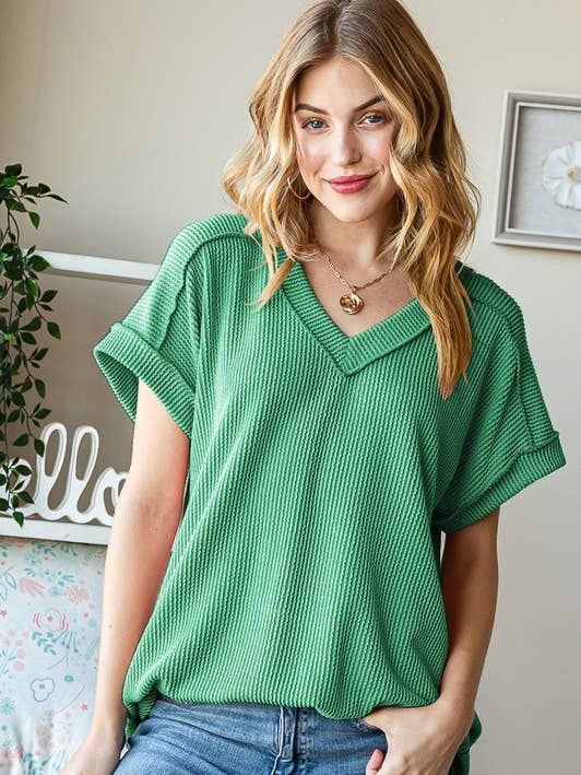 T8474HE10-TOP URBAIN UNI À MANCHES COURTES DOLMAN EN CÔTES pour la vente par Sunday Morning