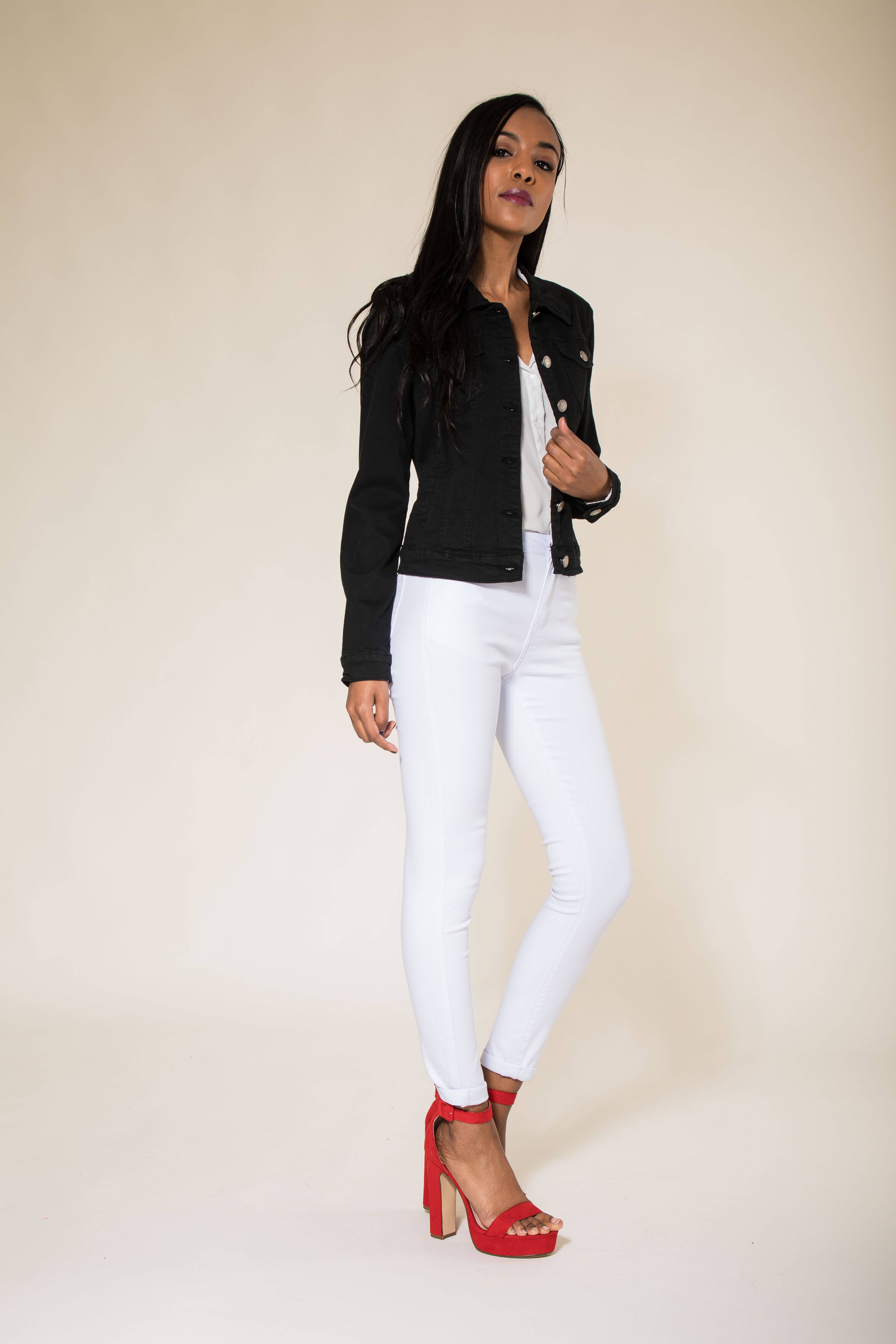 Nina Carter - Wholesale Jas - Dames - Stretch nauwsluitend jack kleur J212A57