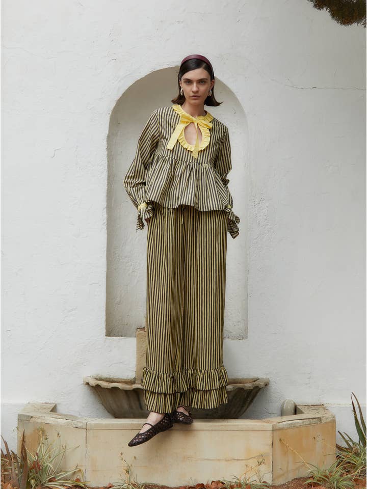 CARMEN SAYS - Wholesale Pants – Women's - Pantalones Palazzo a Rayas con Estrellas2