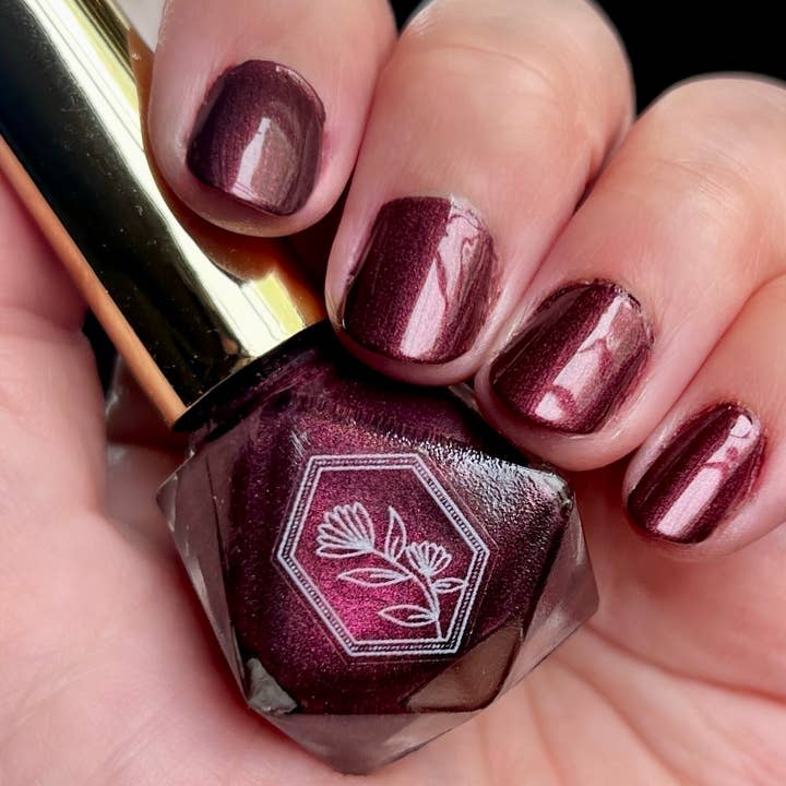 Palafoxia Beauty - Wholesale Nail Polish - Unapologetic - Nail Polish 1