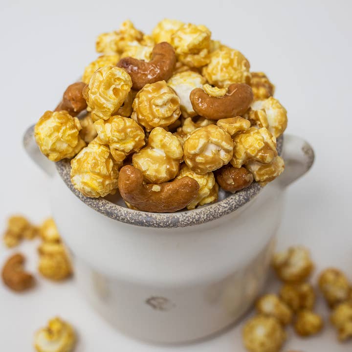 Pop Around The Corner - Wholesale Popcorn - Caramel Popcorn with Cashews