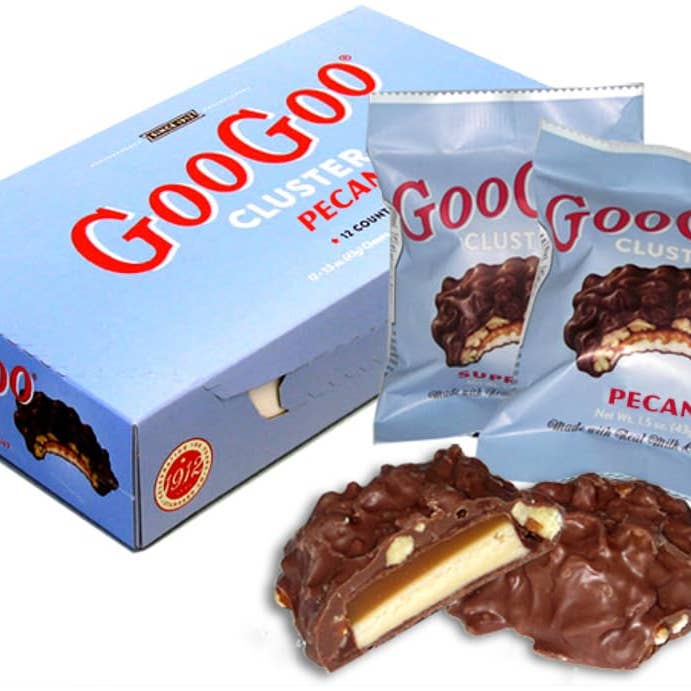 Goo Goo Cluster PECAN Nougat Chocolade Cluster 1,75oz 12st voor wholesale door Long Island Candy Factory
