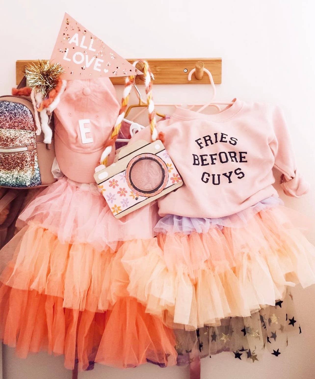 The Wishing Elephant - Wholesale Sweatshirt - Kids - FRIES BEFORE GUYS Girls Sweatshirt1