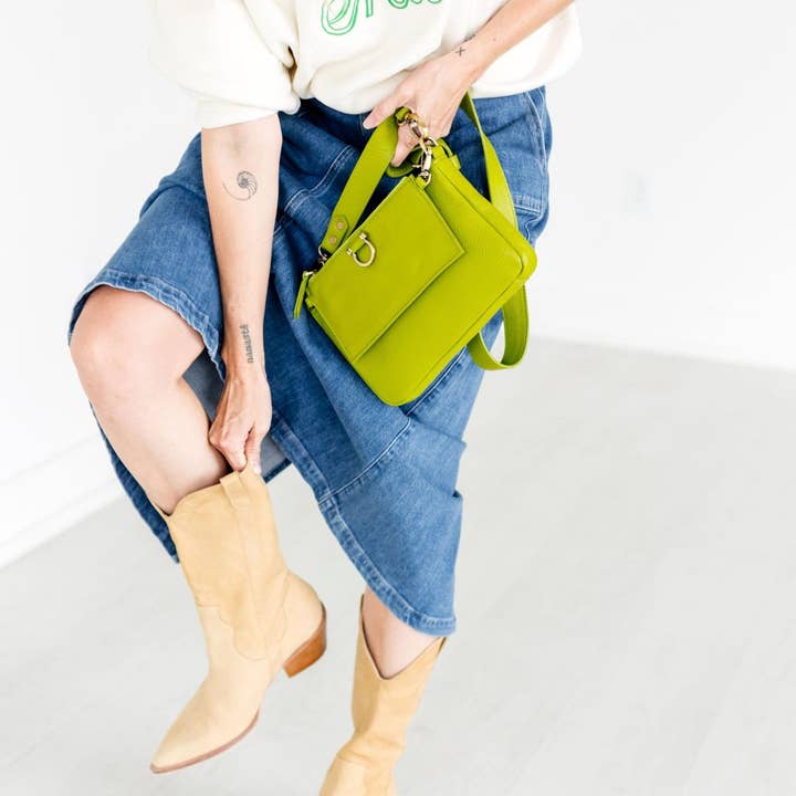 Sapahn - Wholesale Crossbody Bag - Women's - AE Crossbody Wristlet Wallet12