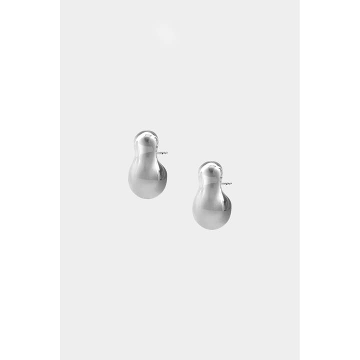 Willa Studs per la vendita all'ingrosso da parte di Kara Yoo