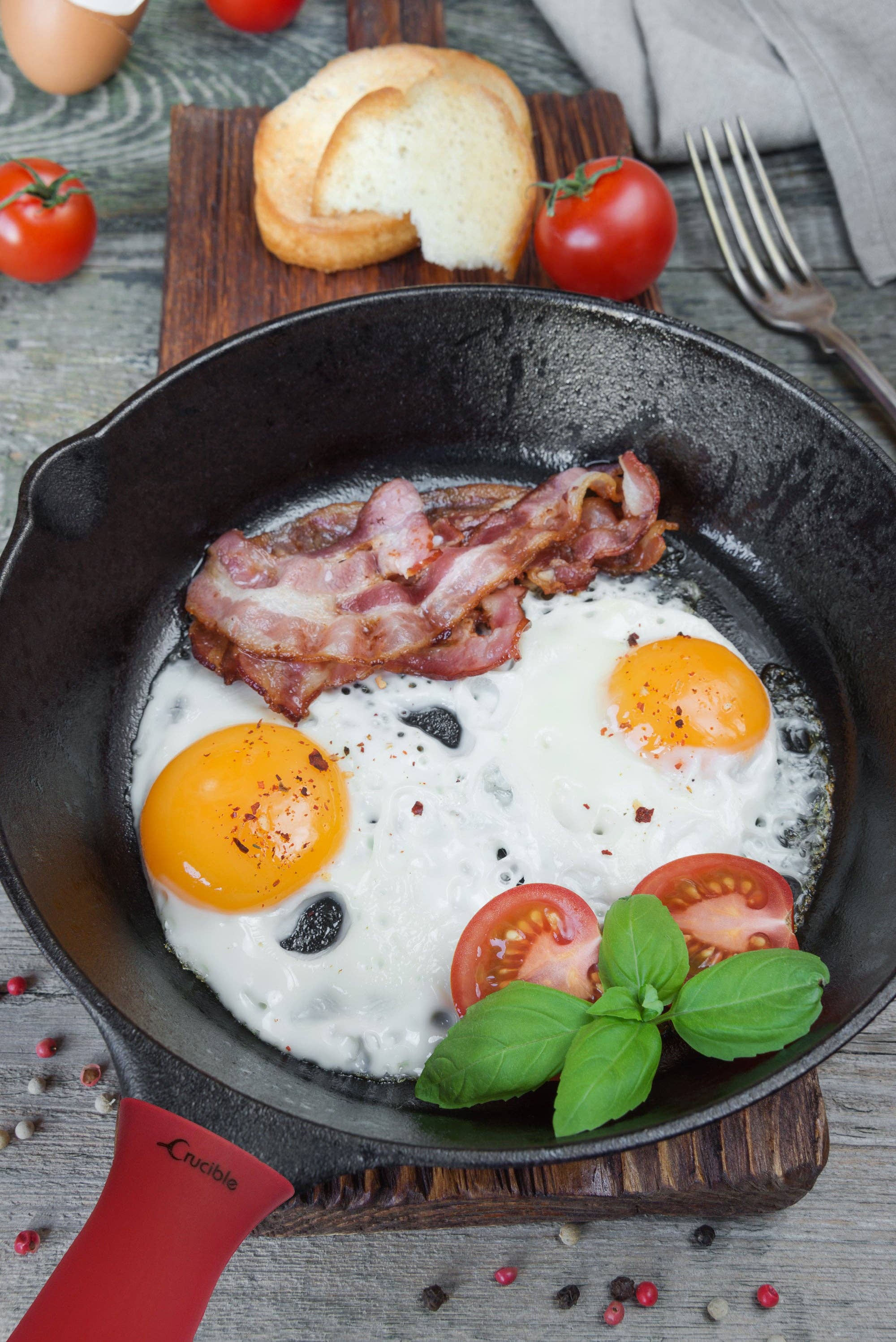 Crucible Cookware - Venta al por mayor Sartenes de hierro fundido - Juego de 4 sartenes de hierro fundido en diferentes tamaños4