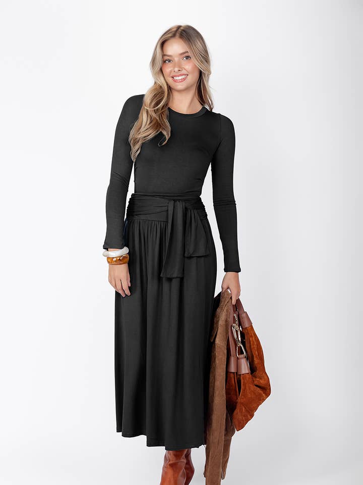 Mila Set (Black) for wholesale by Yakira Bella