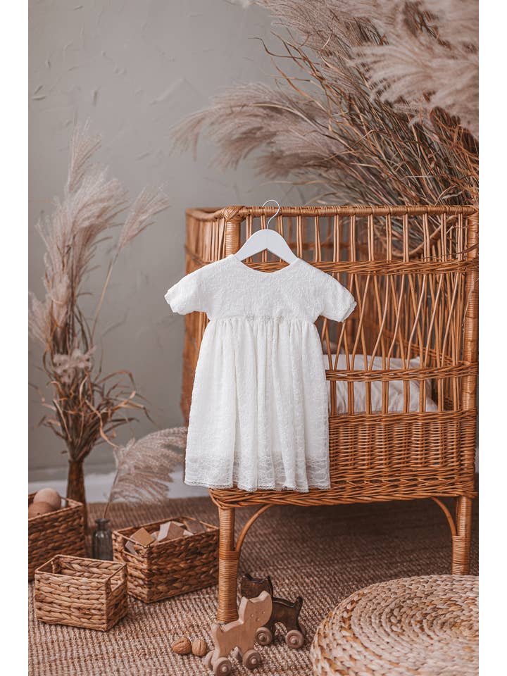 Matrinna – Engroshandel Kjole - Baby – Hvid baby knælang kjole, guipure blomsterpige kjole med flæser, kortærmet Boho Lace Outfit til småbørn, nyfødt blomsterkjole