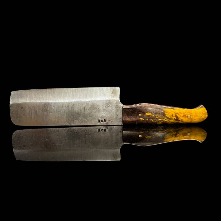 Couteau de cuisine Büls 005, manche coloré stabilisé pour la vente par Voss Knives